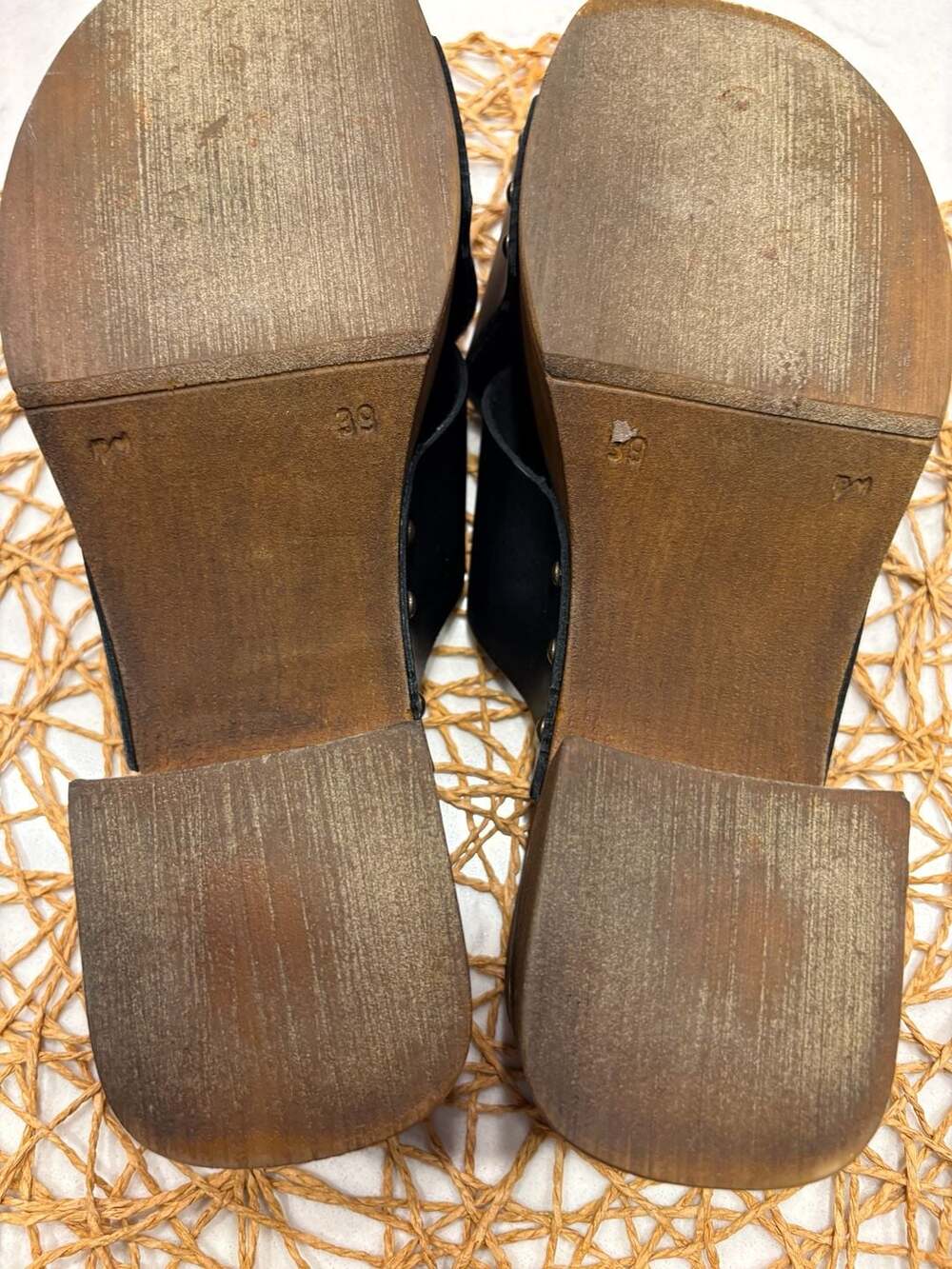 Seychelles Black Leather Criss Cross Wooden Platform Clog Sandals - Picture 7 of 9